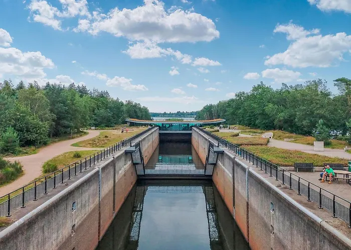 2 Bedroom Beautiful In * アッフェルデン