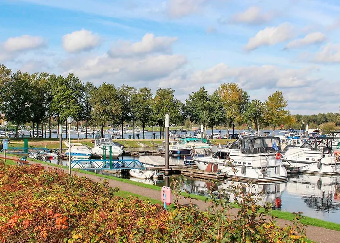 2 Bedroom Beautiful In 別荘