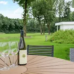 2 Bedroom Beautiful In *